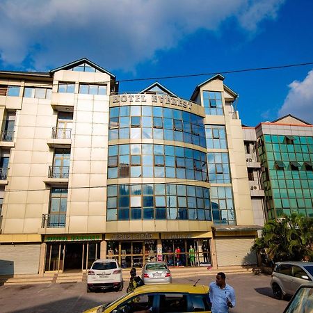Hotel Everest Rd Congo Kinshasa Exteriör bild